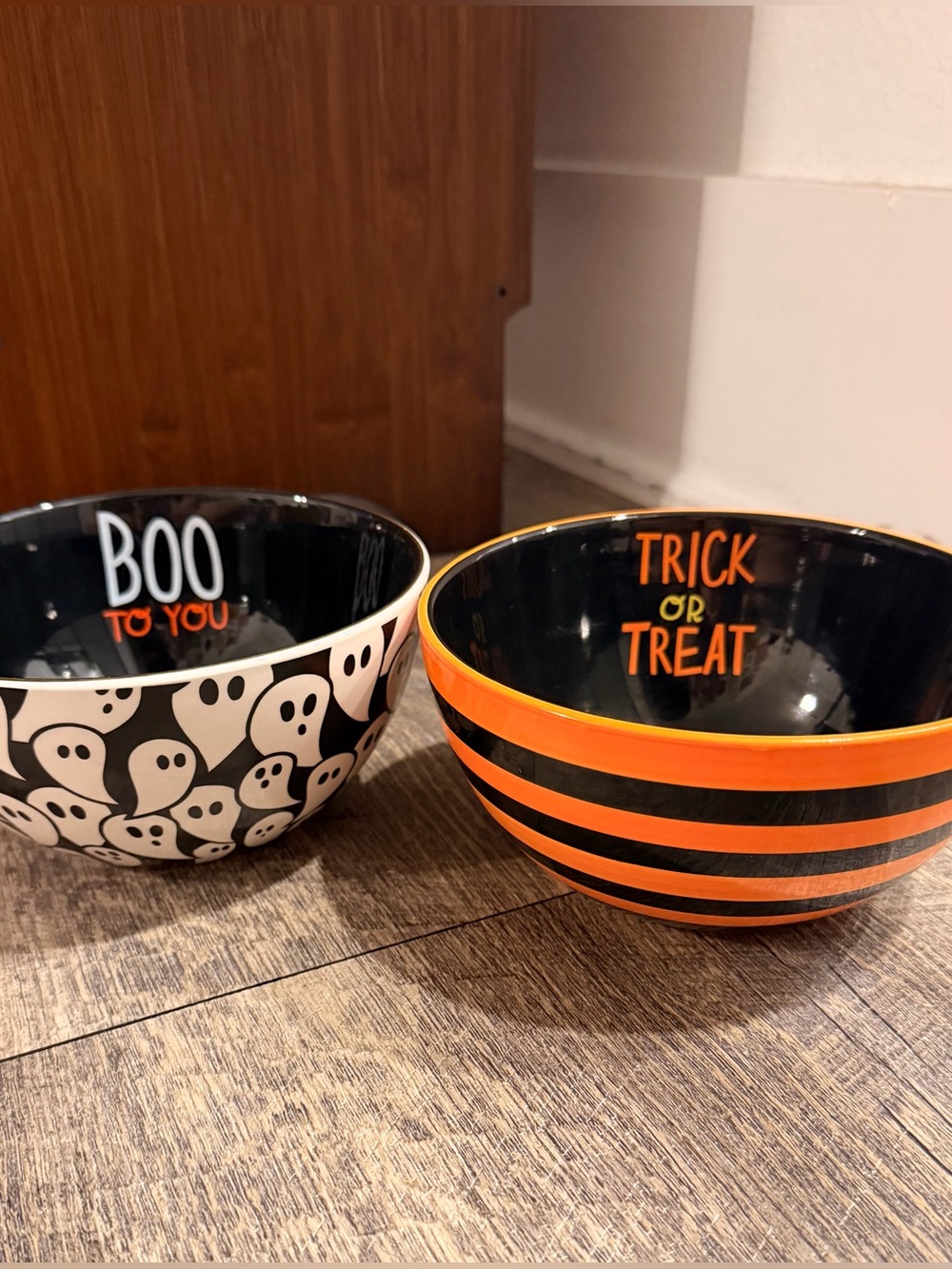 IQ Accessories Halloween Ghost Striped Bowl Set